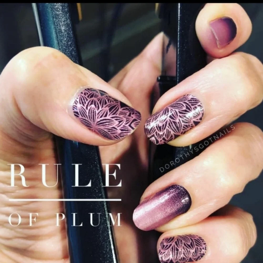*Retired* Color Street: Rule of Plum | Purple Rose Gold Floral Fall Spring Ombre - Picture 6 of 12